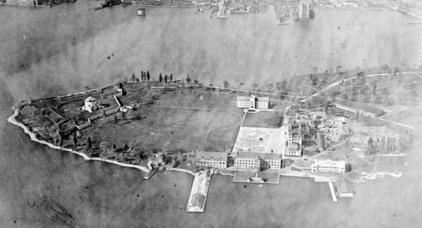Aerial shot of Point Frederick, Kingston, in 1919 (Photo: Canadian Post Card Co./Library and Archives Canada)