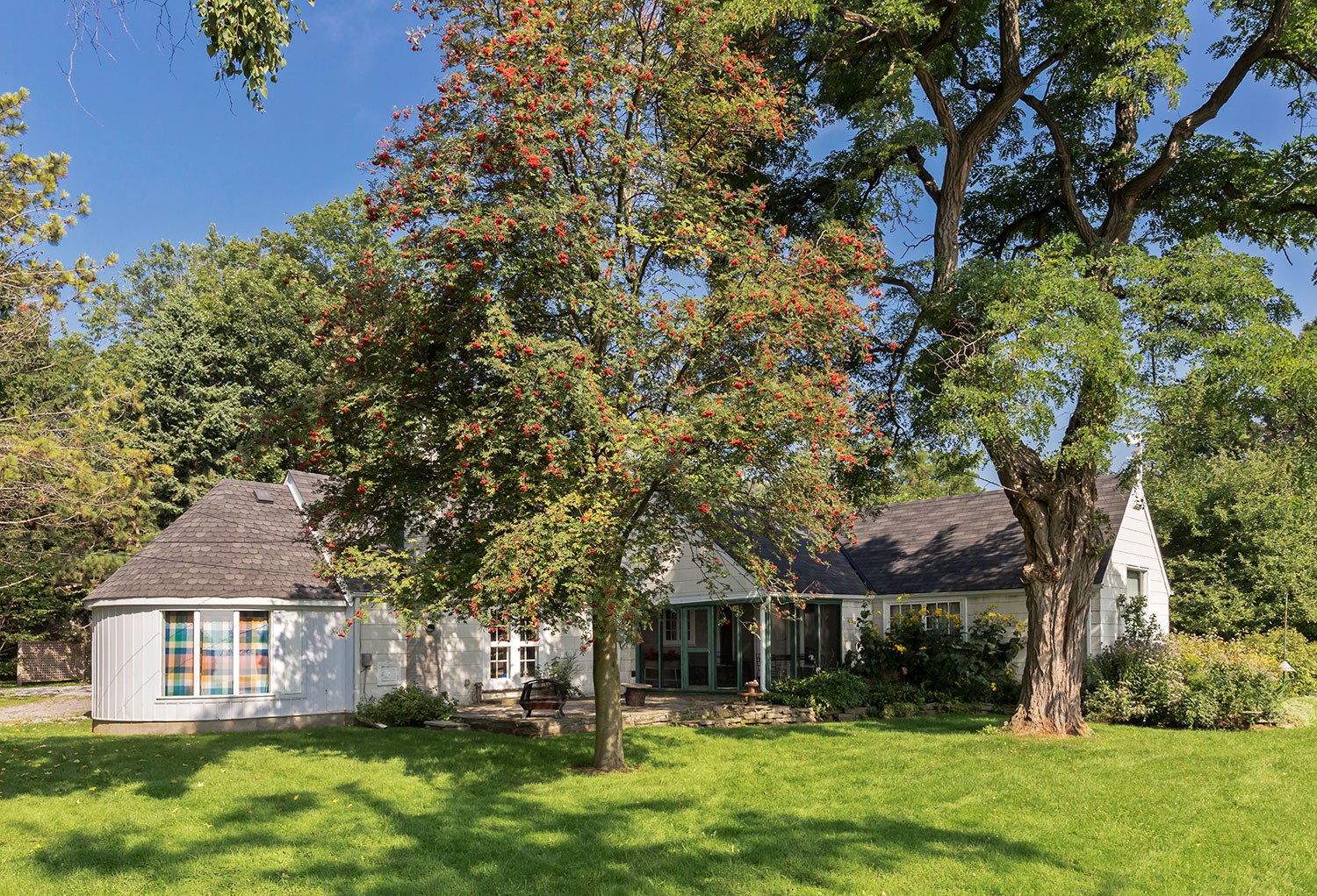 Fool's Paradise, exterior (Photo: Tony Hafkensheid)