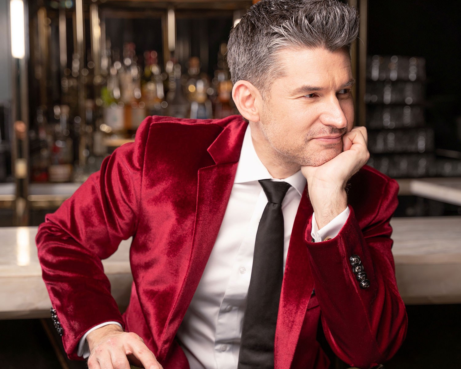 Matt Dusk: A Very Sinatra Christmas