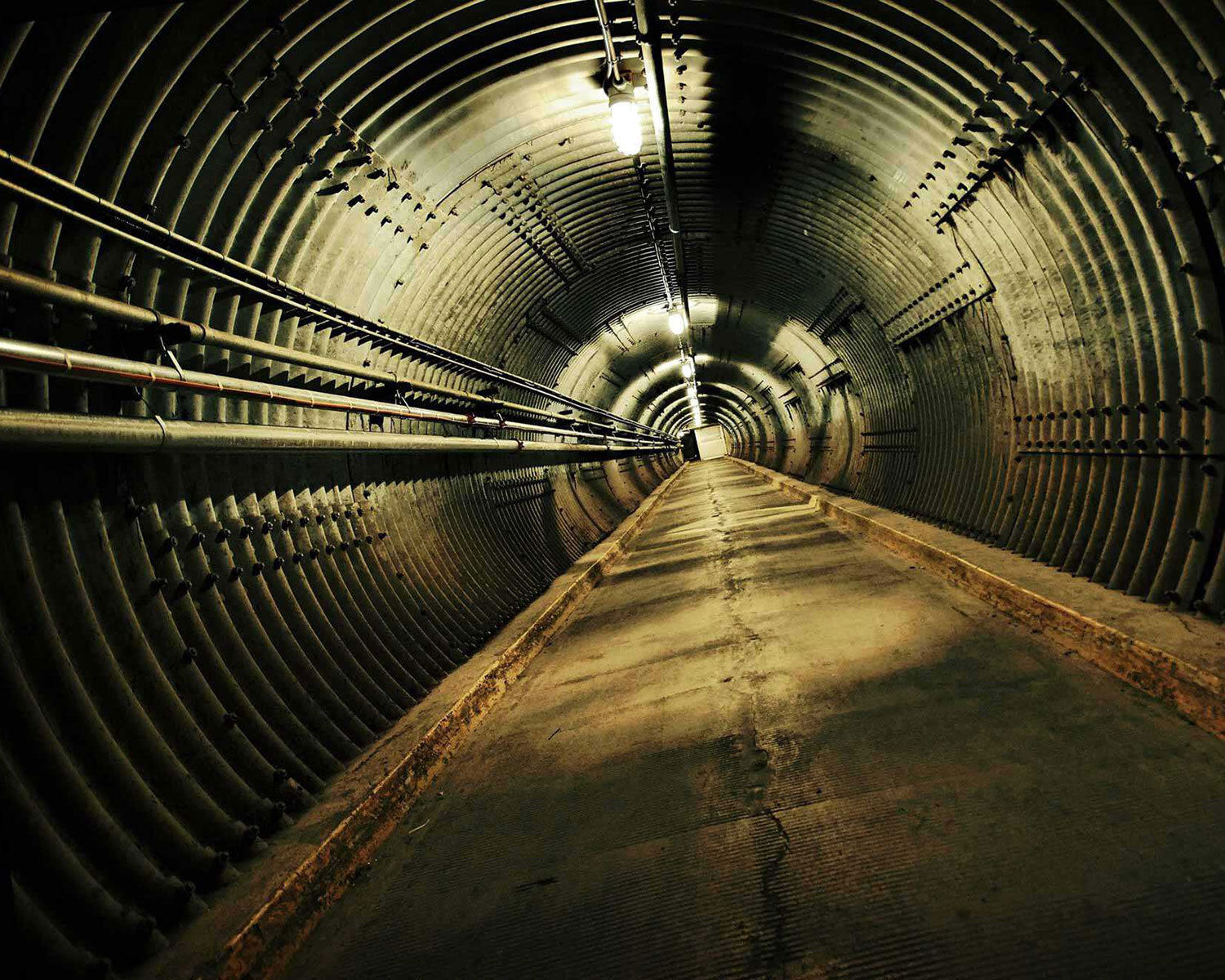 Blast tunnel leading into the Diefenbunker (Photo: Diefenbunker: Canada's Cold War Museum)