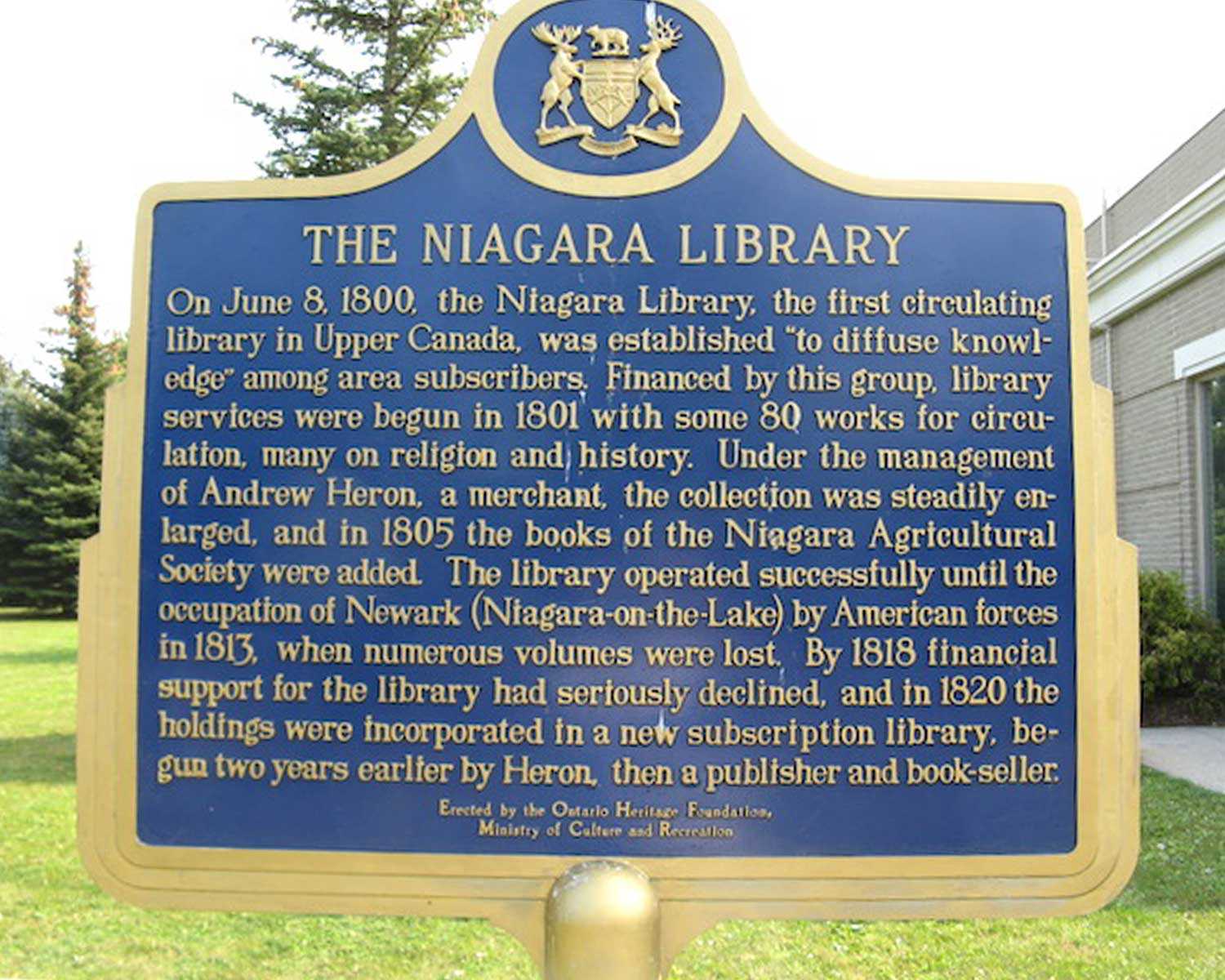 Provincial plaque commemorating The Niagara Library, Niagara-on-the-Lake