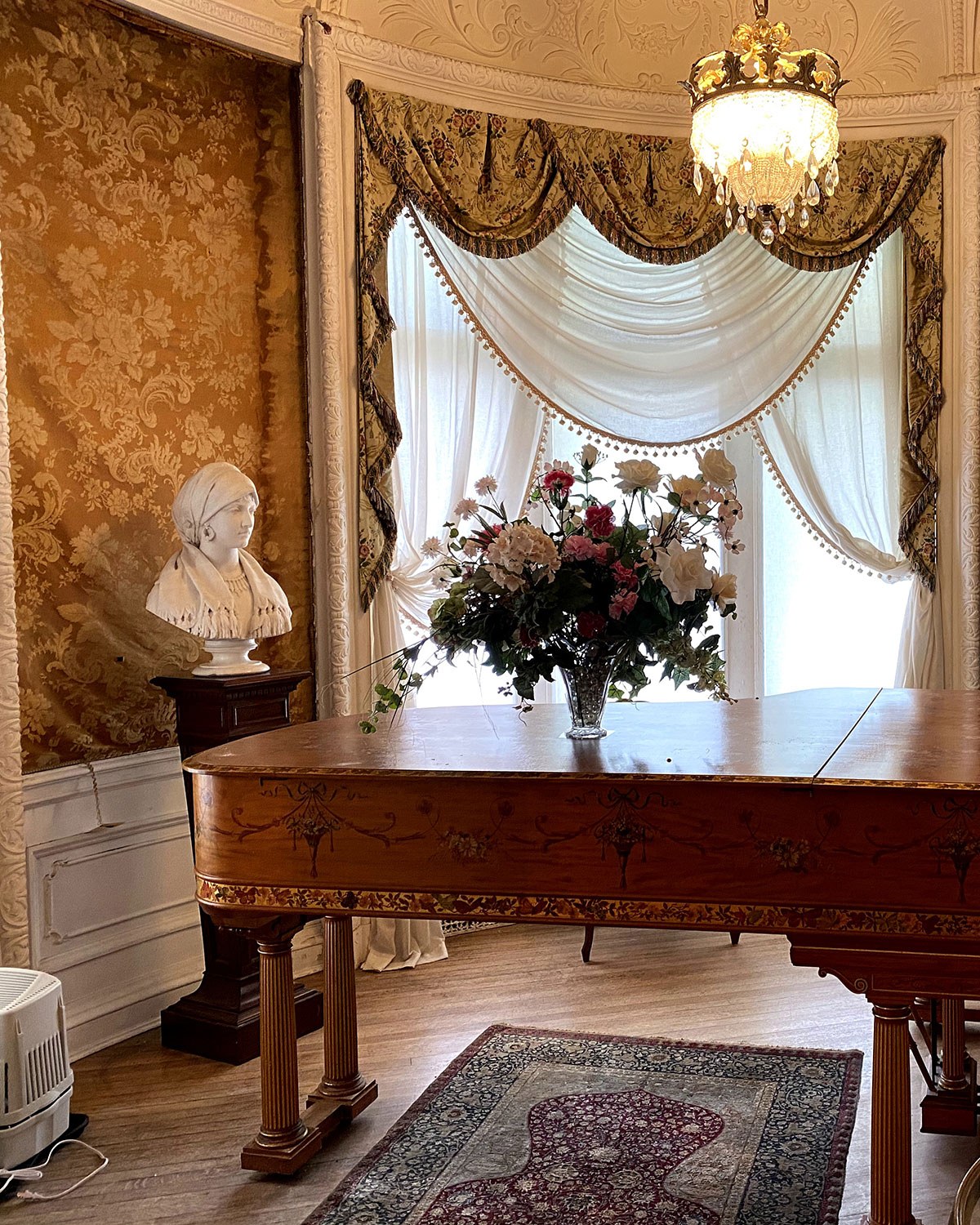 Fulford Place drawing room